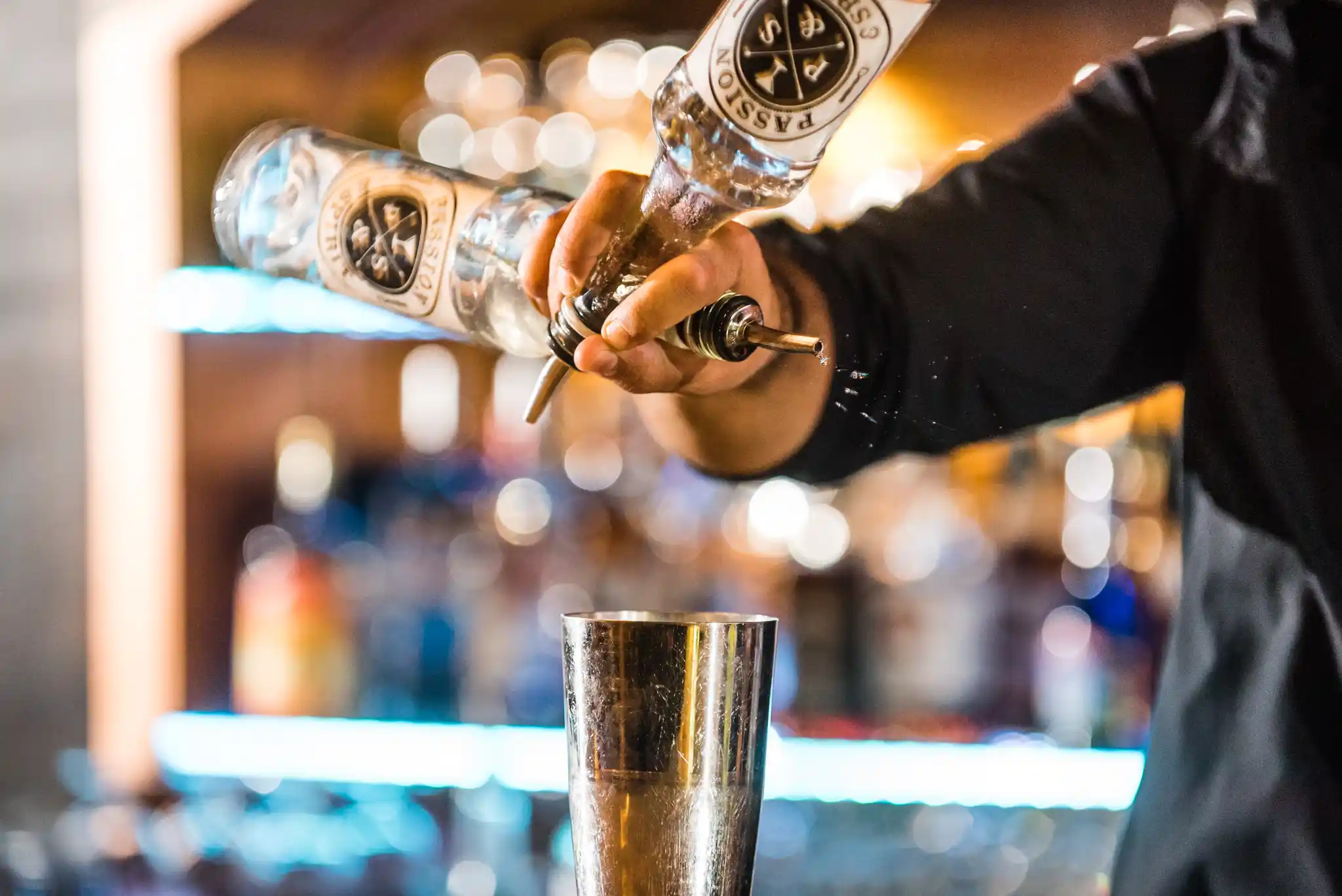 Profi bártender - American bartending technika- gyakorlati képzés a Passion & Spirit Bár Akadémián